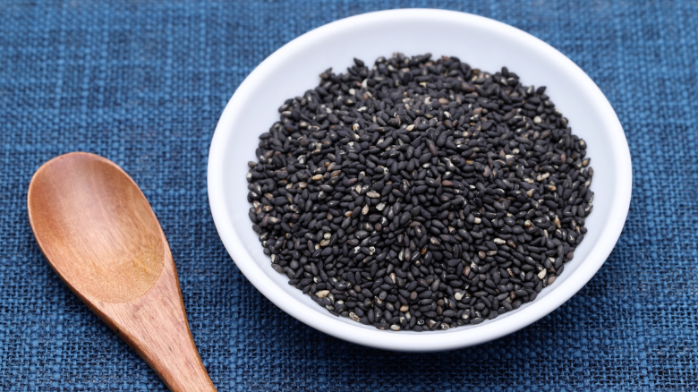 1歳からのクッキーレシピ 卵なしで簡単 黒ごまきな粉クッキー 管理栄養士ママの離乳食blog